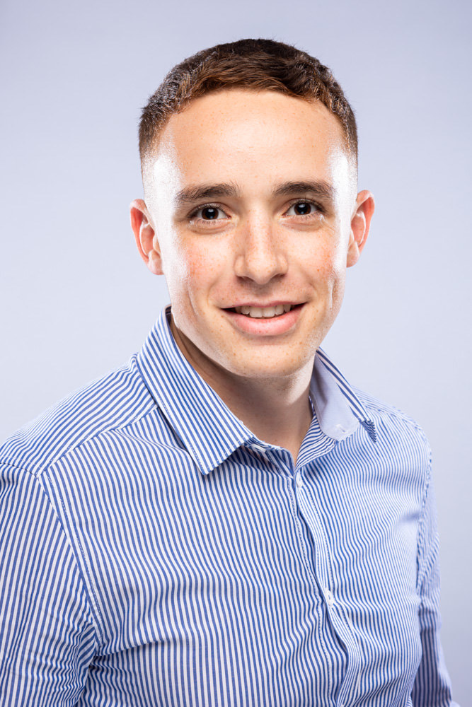 Portrait professionnel pour trombinoscope à Bourgoin