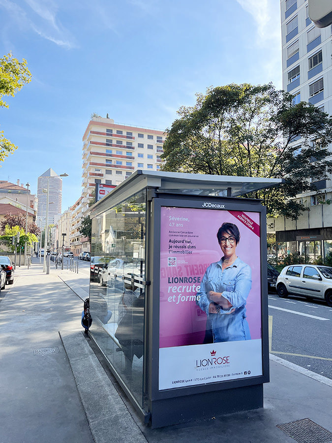 Affiche pour le recrutement d'agence immobilière à Lyon