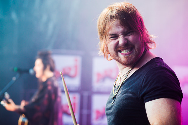 Photo du musicien de Hoshi sur scène Photo du musicien de Hoshi sur scène